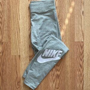 Nike leggings